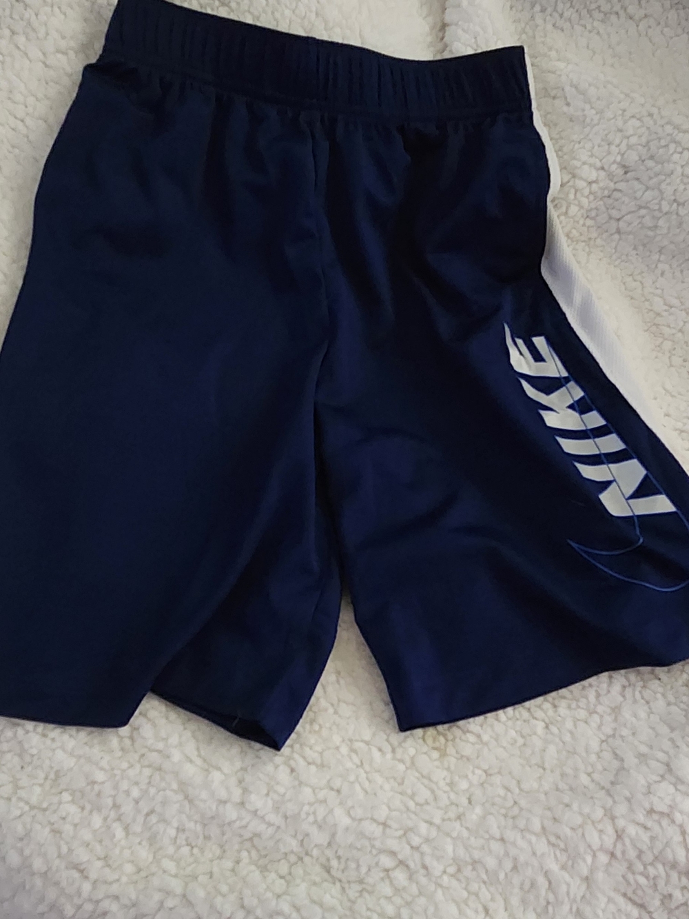 Nike Blue Dri-fit Size Medium Training Shorts with White Tag Detail
